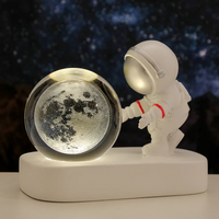 Astronaut Starry Sky Crystal Ball Lamp